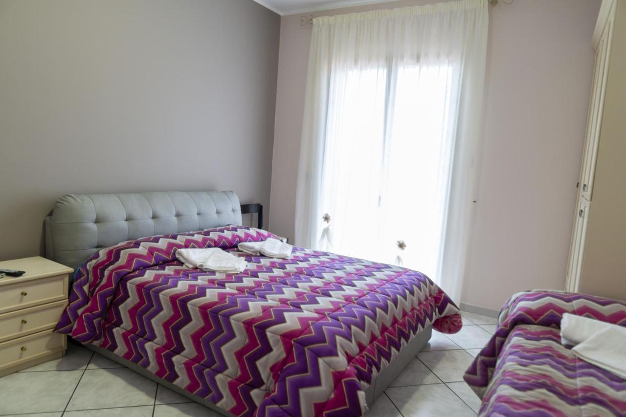 Bed and Breakfast Grotta Del Monaco Pedara Exterior foto