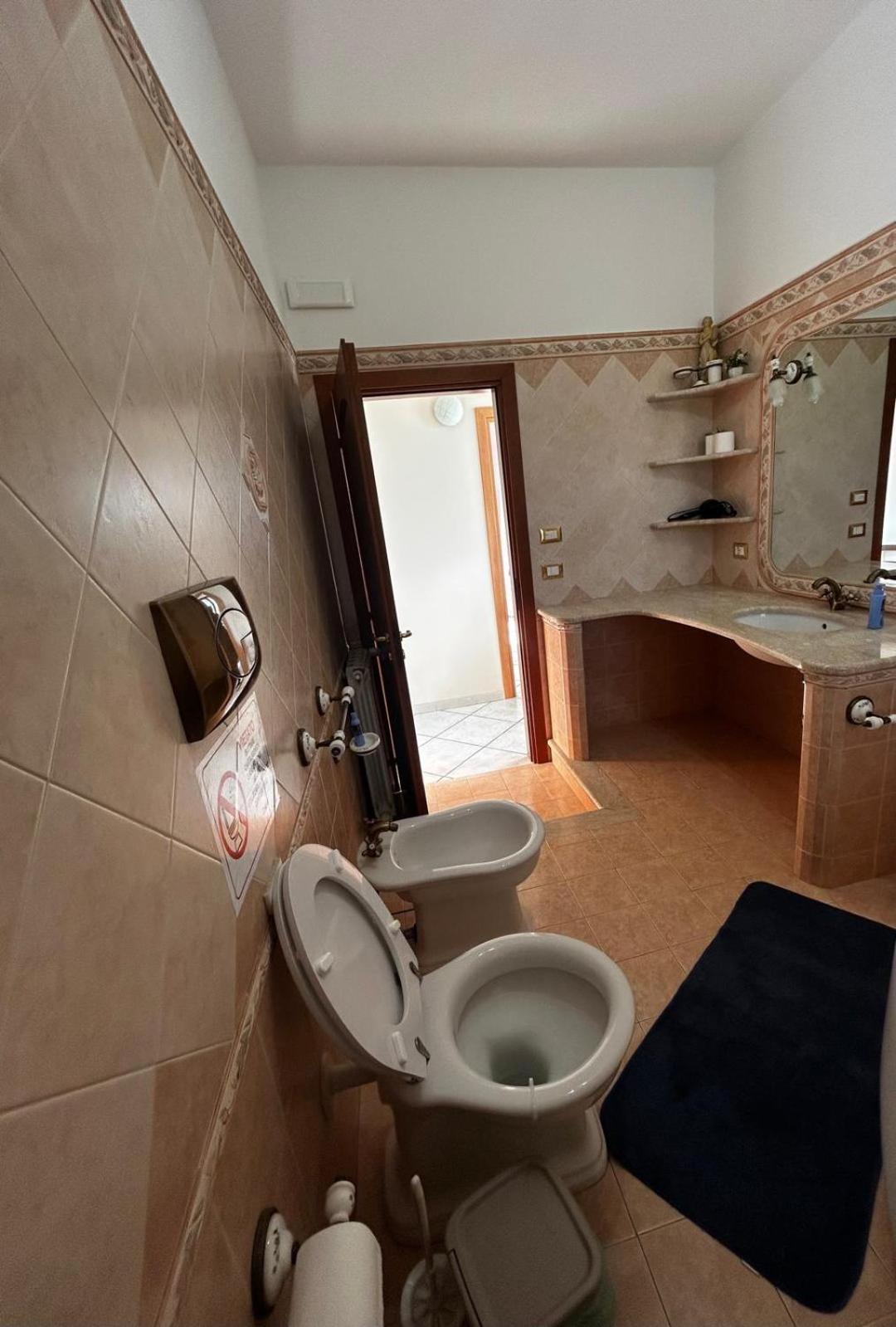 Bed and Breakfast Grotta Del Monaco Pedara Exterior foto